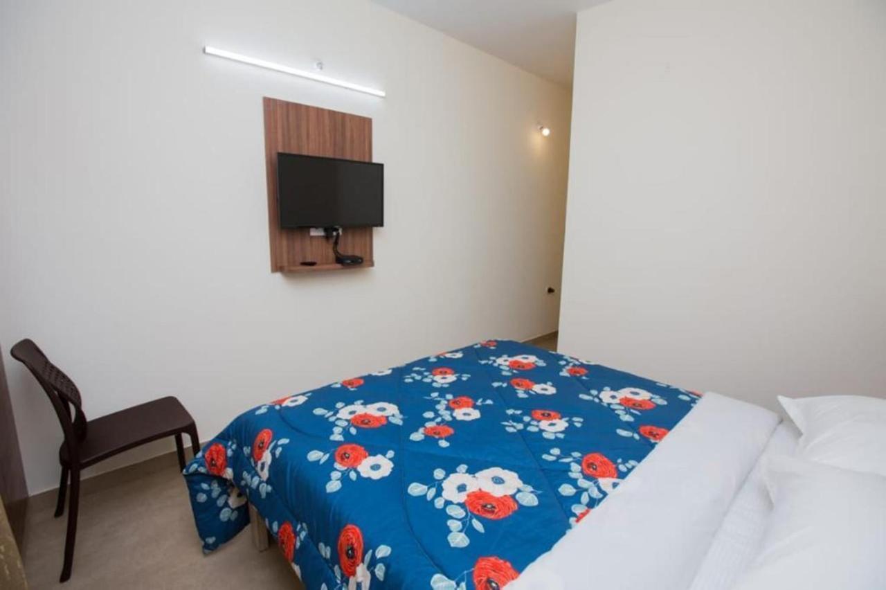 Hotel Vijaya Lakshmi Residency - Yeshwanthpur 班加罗尔 外观 照片