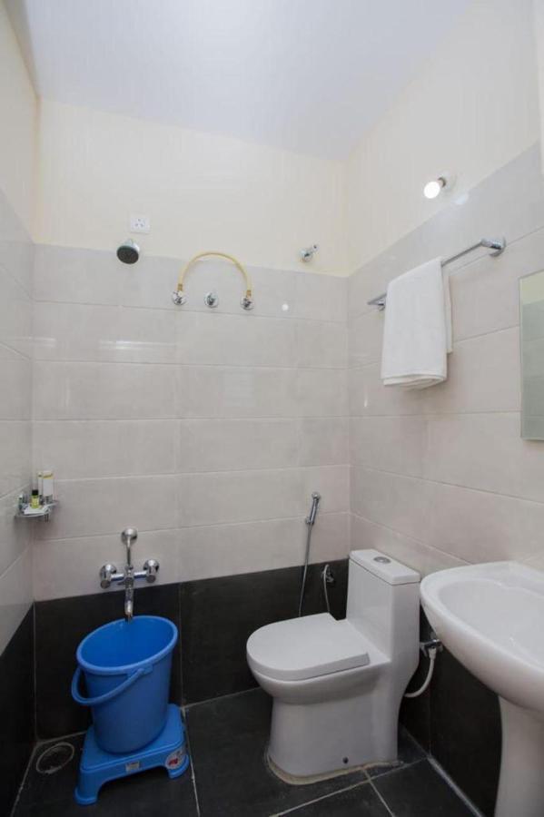 Hotel Vijaya Lakshmi Residency - Yeshwanthpur 班加罗尔 外观 照片