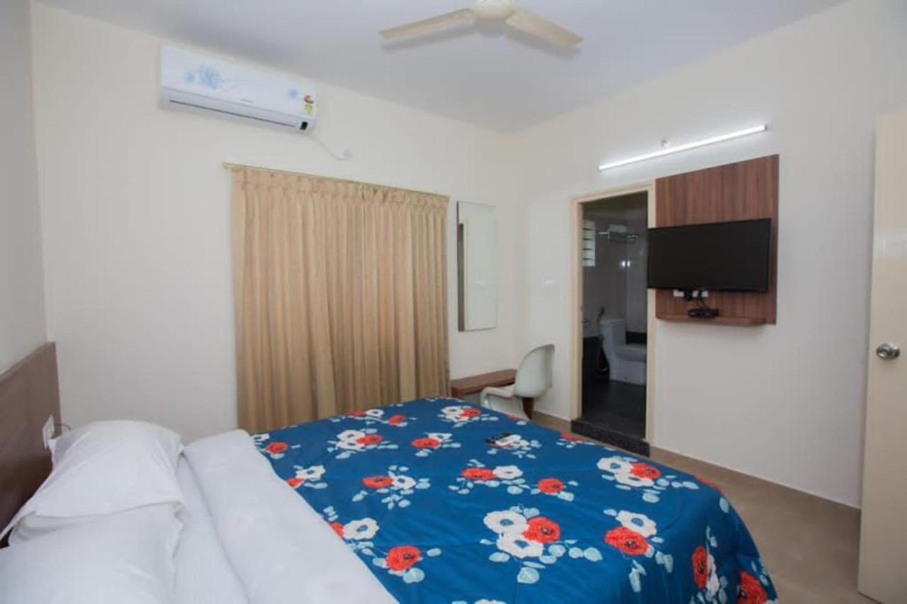 Hotel Vijaya Lakshmi Residency - Yeshwanthpur 班加罗尔 外观 照片