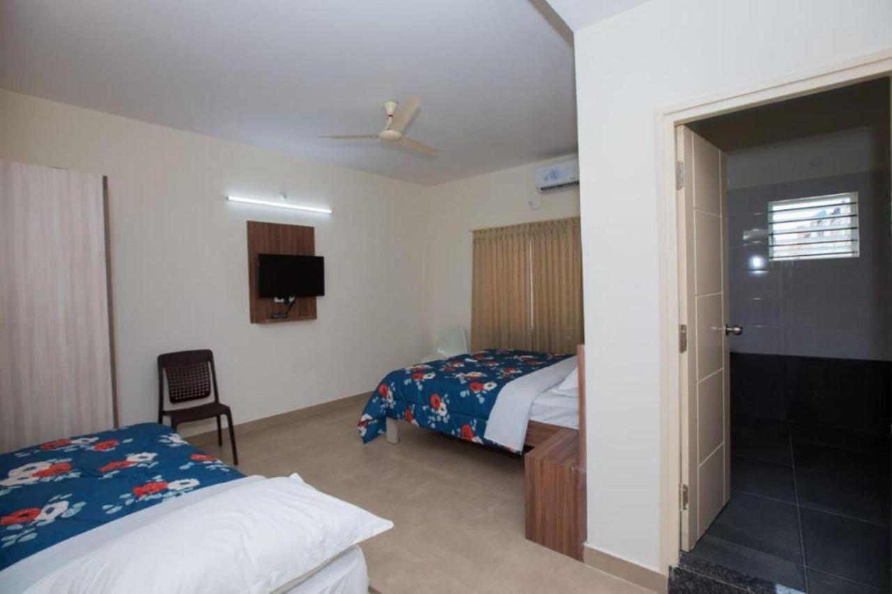 Hotel Vijaya Lakshmi Residency - Yeshwanthpur 班加罗尔 外观 照片